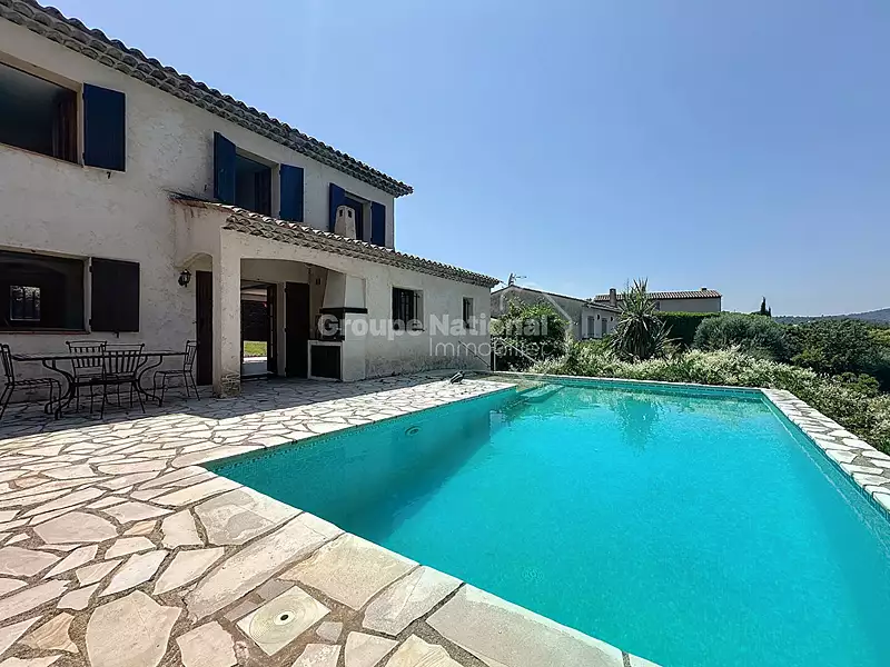 Maison, 97 m²