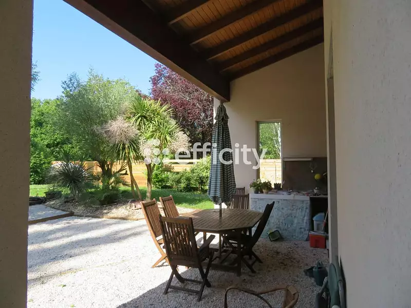 Maison, 212 m²