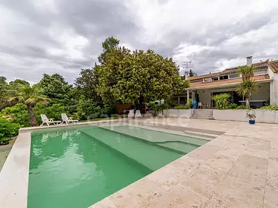 Maison, 258 m²