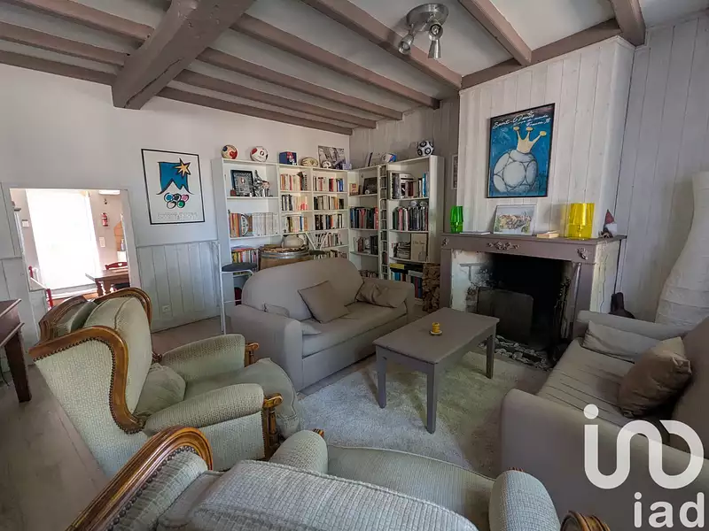 Maison, 235 m²