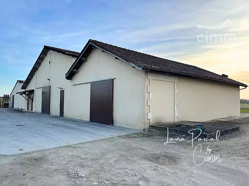 Maison, 250 m²
