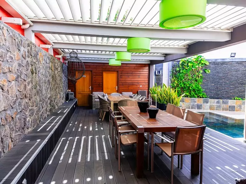 Maison, 305 m²