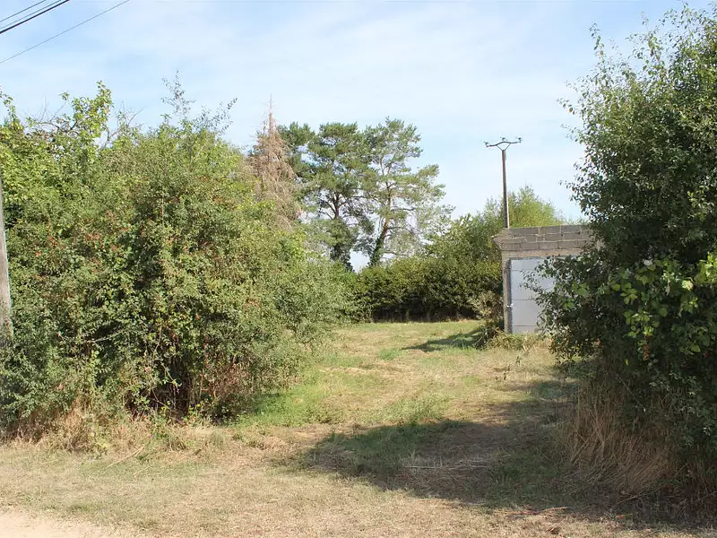 Terrain, 1 054 m²