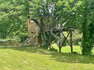 Maison, 320 m²