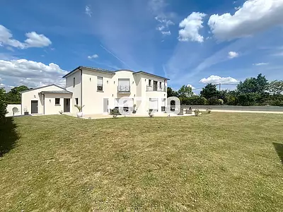 Maison, 250 m²