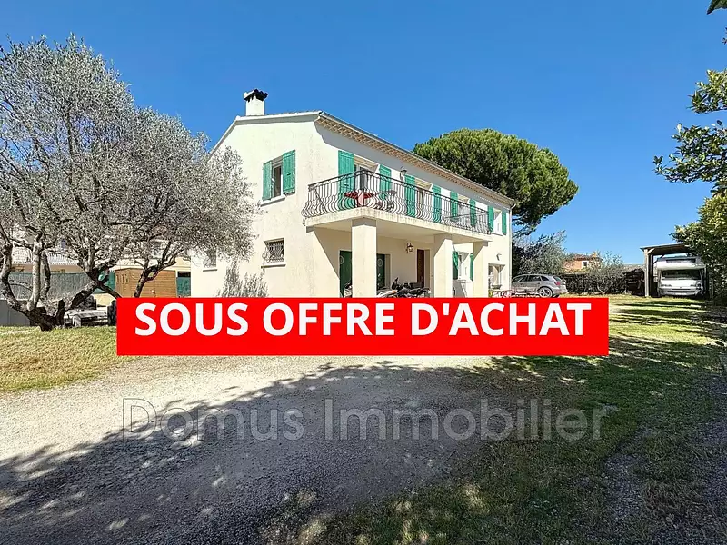 Maison, 160 m²