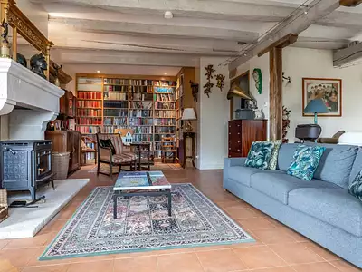 Maison, 230 m²