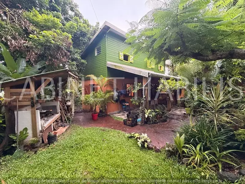 Maison, 121,96 m²
