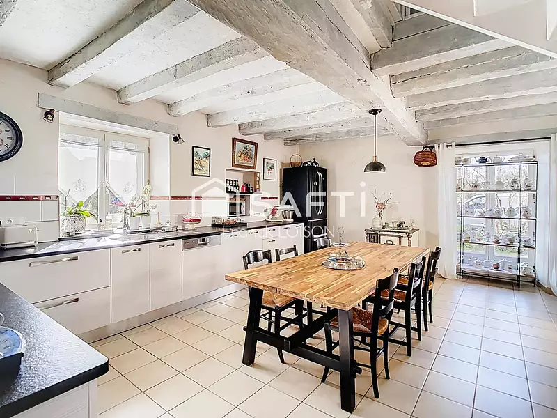 Maison, 223 m²