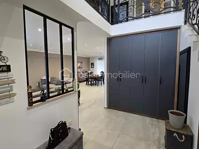 Maison, 200 m²