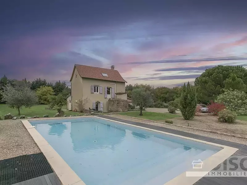 Maison, 104 m²