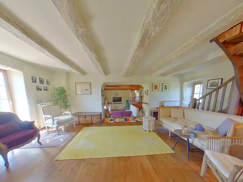 Maison, 248 m²