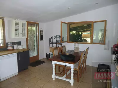 Maison, 195 m²