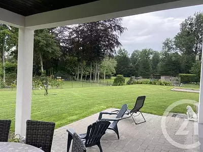 Maison, 151 m²