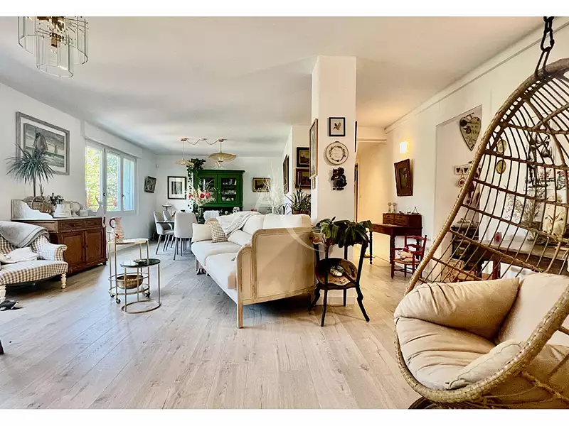 Appartement, 157 m²