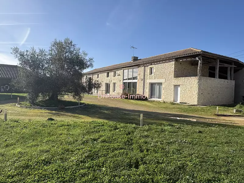 Maison, 325 m²