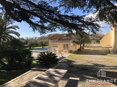 Maison, 177 m²