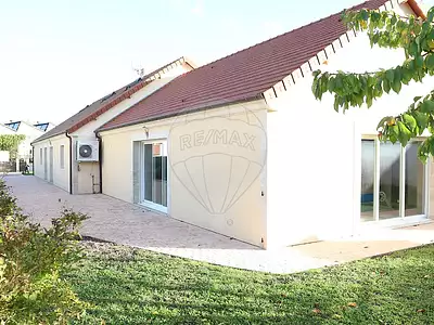 Maison, 225 m²