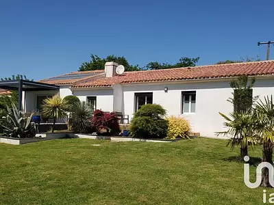 Maison, 162 m²
