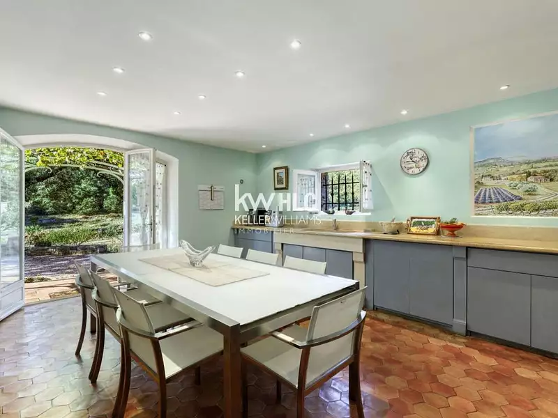 Maison, 412 m²