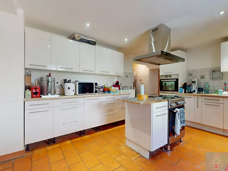 Maison, 168 m²