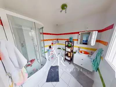 Maison, 175 m²