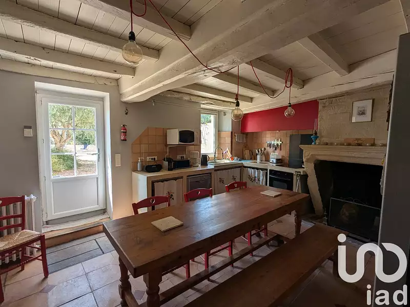 Maison, 235 m²