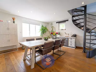 Maison, 220 m²