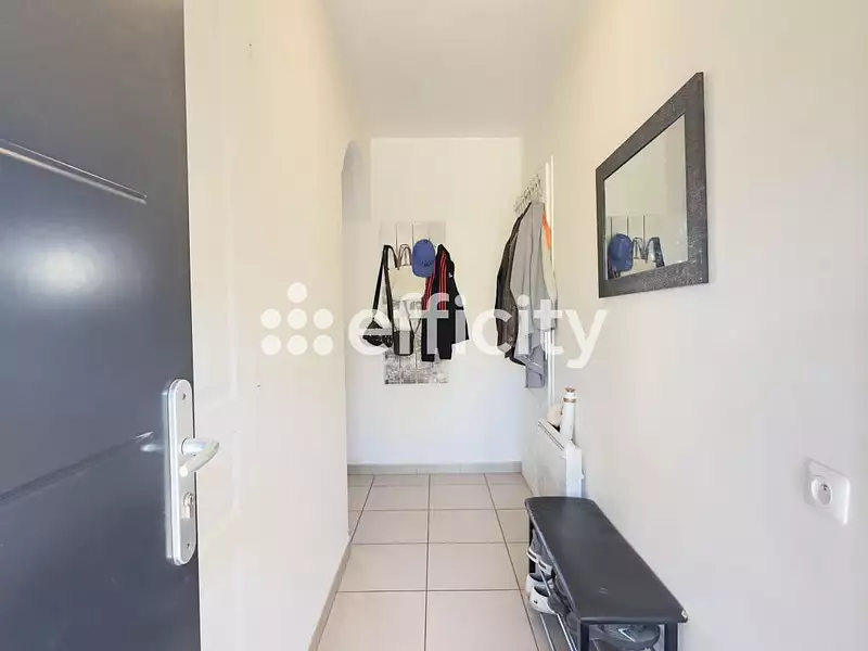 Maison, 87 m²