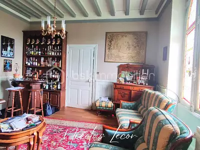 Maison, 325 m²