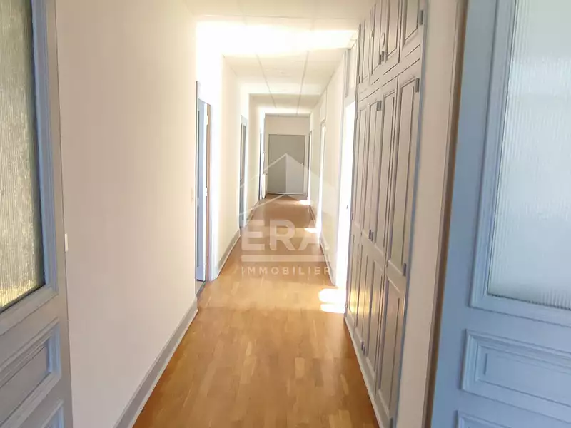 Appartement, 182,83 m²