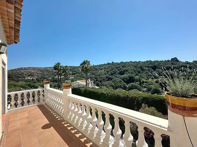 Maison, 330 m²