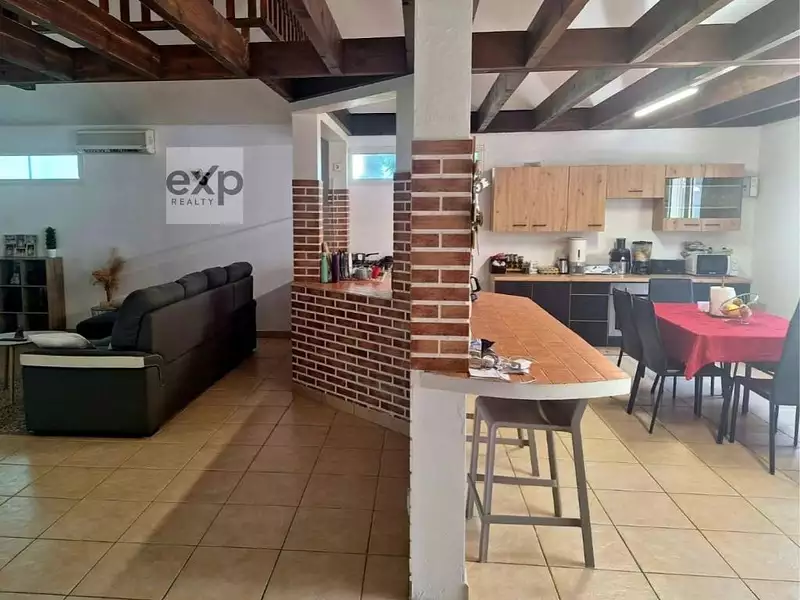 Maison, 127 m²