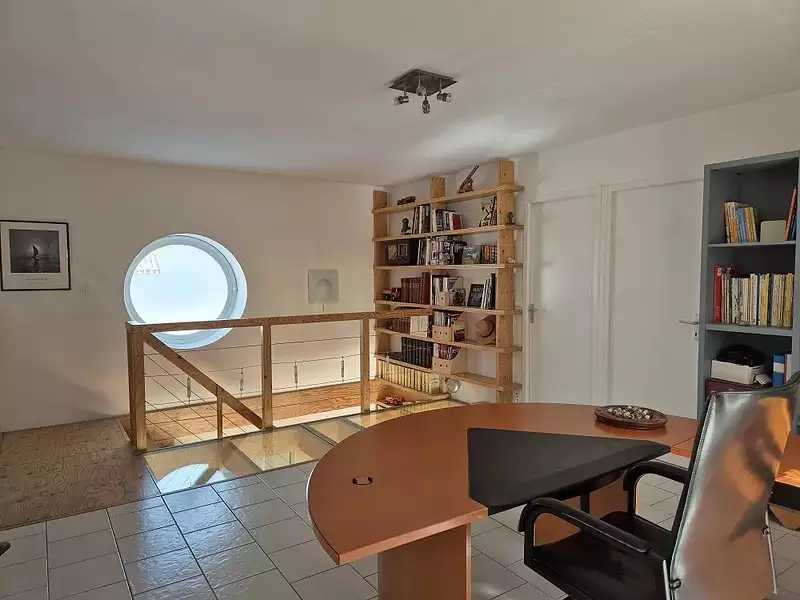 Maison, 207 m²