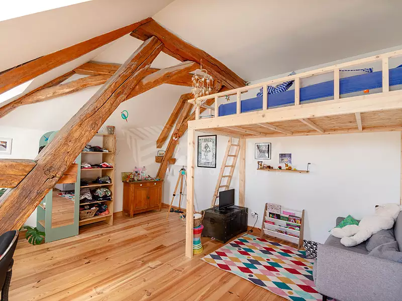 Maison, 245 m²