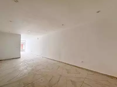 Divers, 40 m²