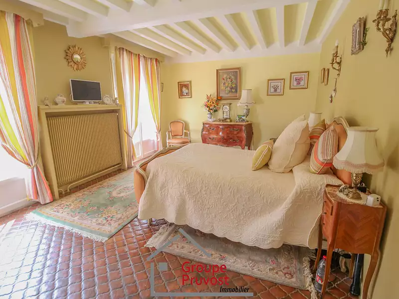 Maison, 280 m²