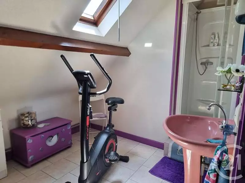Maison, 165 m²