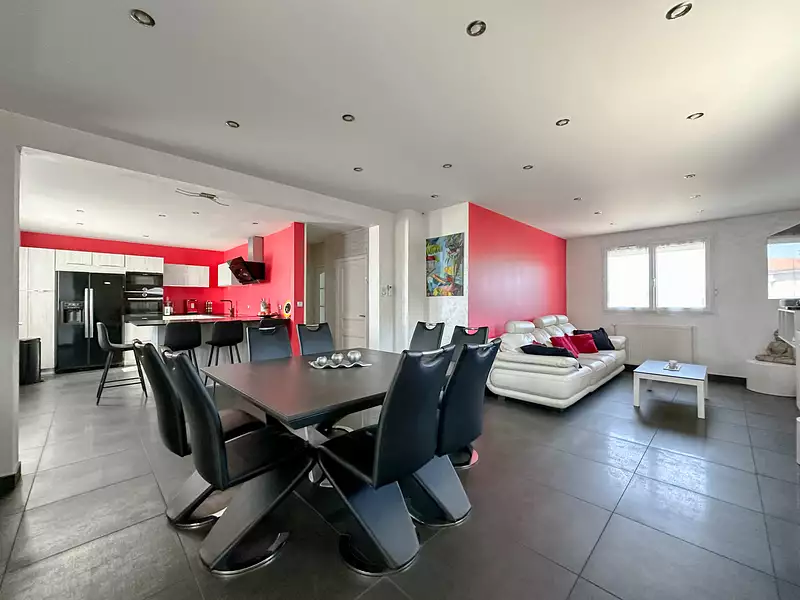 Maison, 124 m²