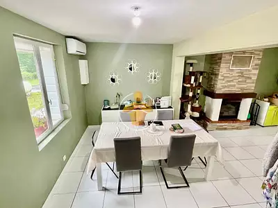 Maison, 93 m²
