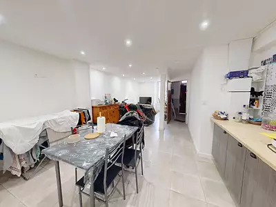 Immeuble, 213 m²