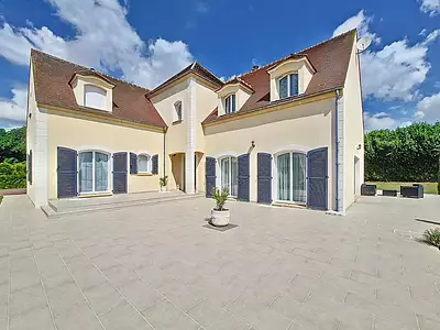 Maison, 327 m²