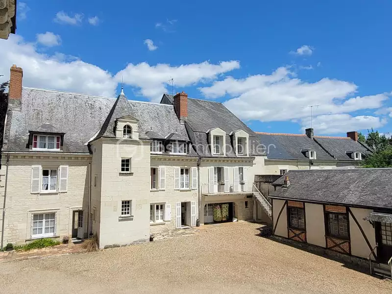 Maison, 560 m²