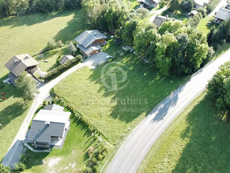 Terrain, 1 200 m²