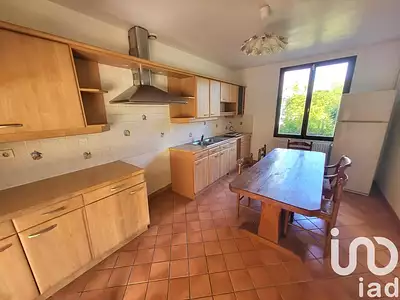 Maison, 200 m²