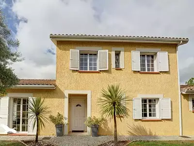 Maison, 167 m²