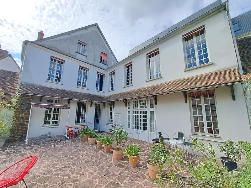 Maison, 320 m²