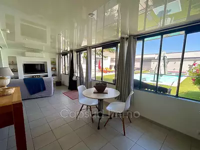 Maison, 178 m²