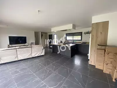 Maison, 106 m²