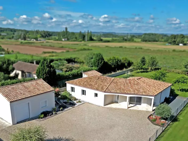 Maison, 145 m²